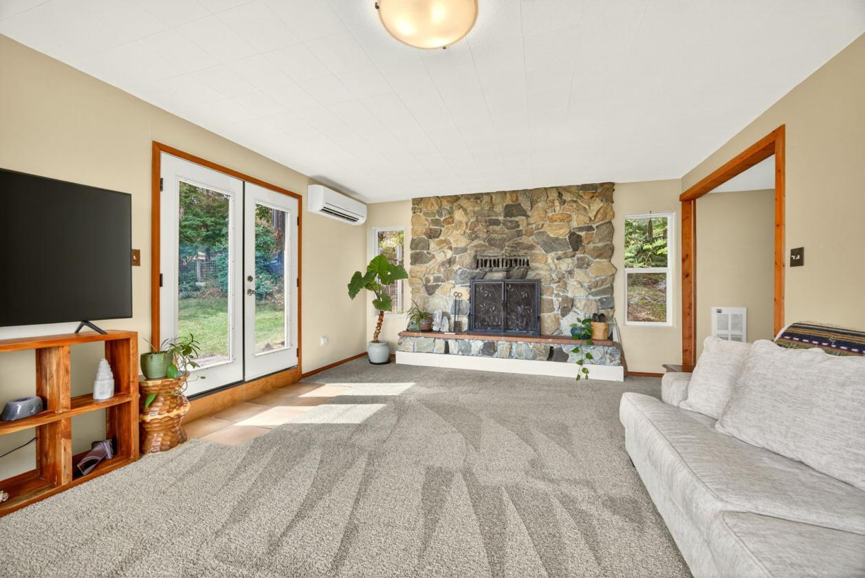 Horse property with two homes and expansive views! - photo 15