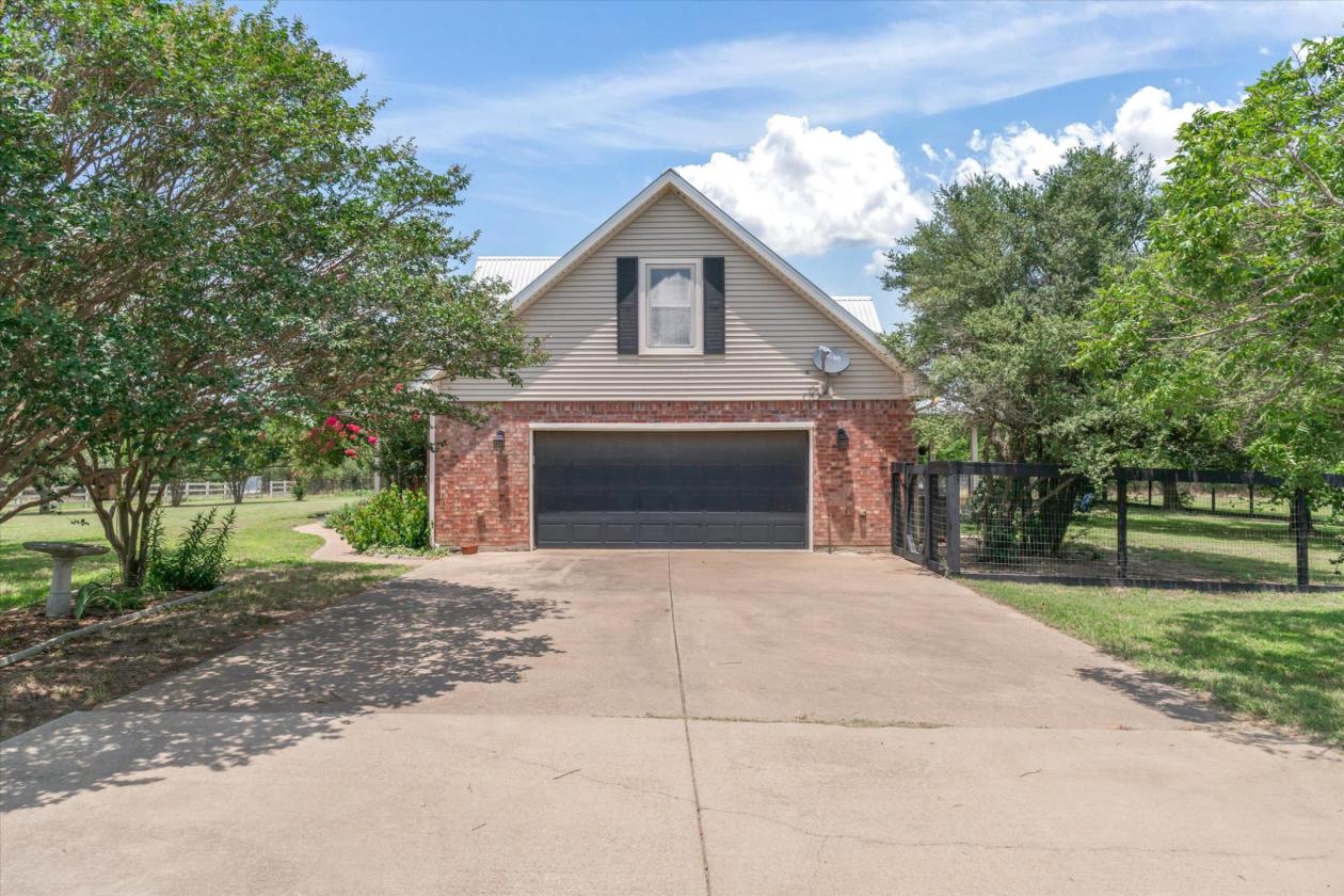 Exceptional 15-Acre Equestrian Estate - photo 22