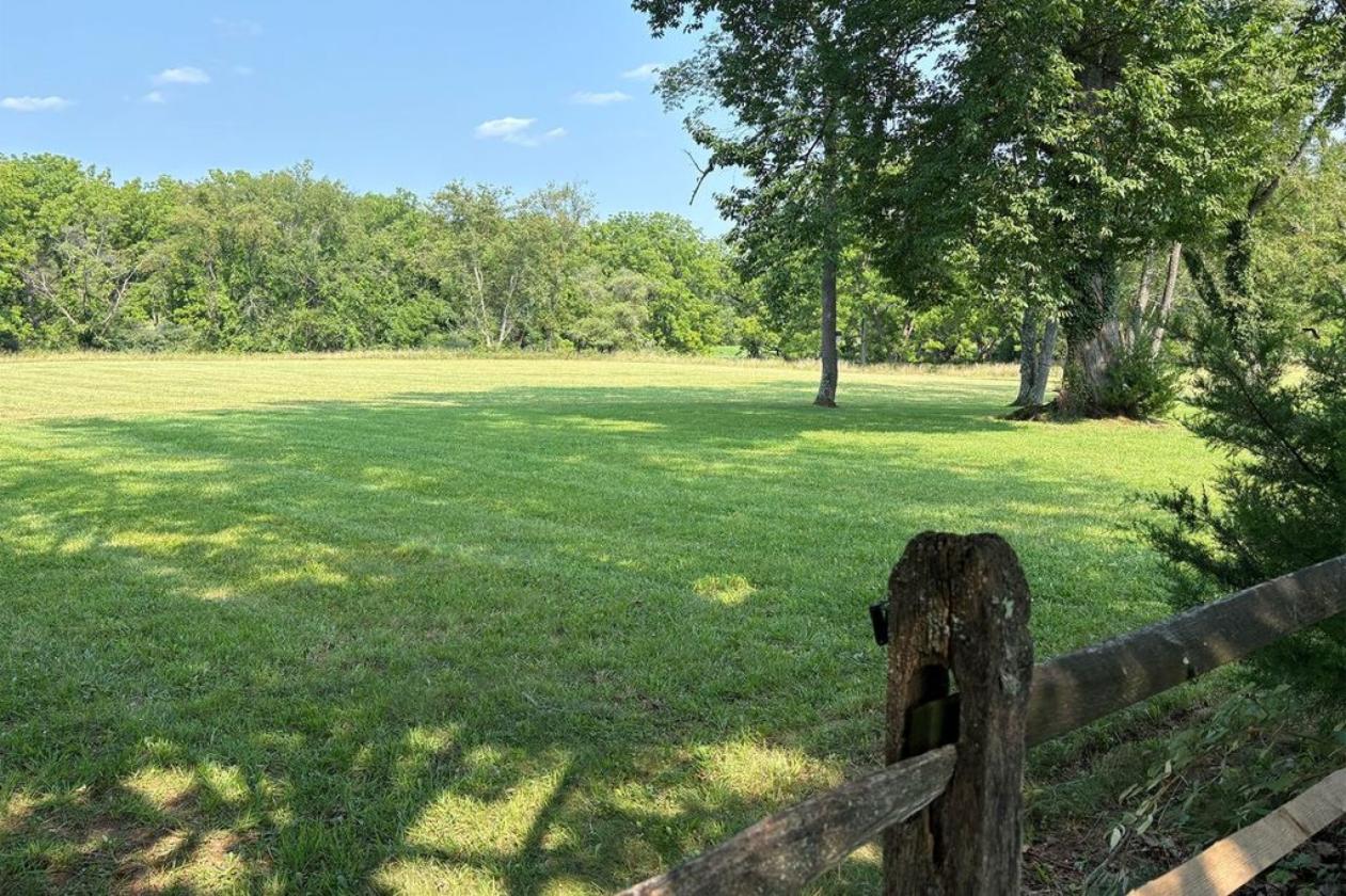 Tewksbury Hobby Farm in Upscale Rural Setting - photo 4