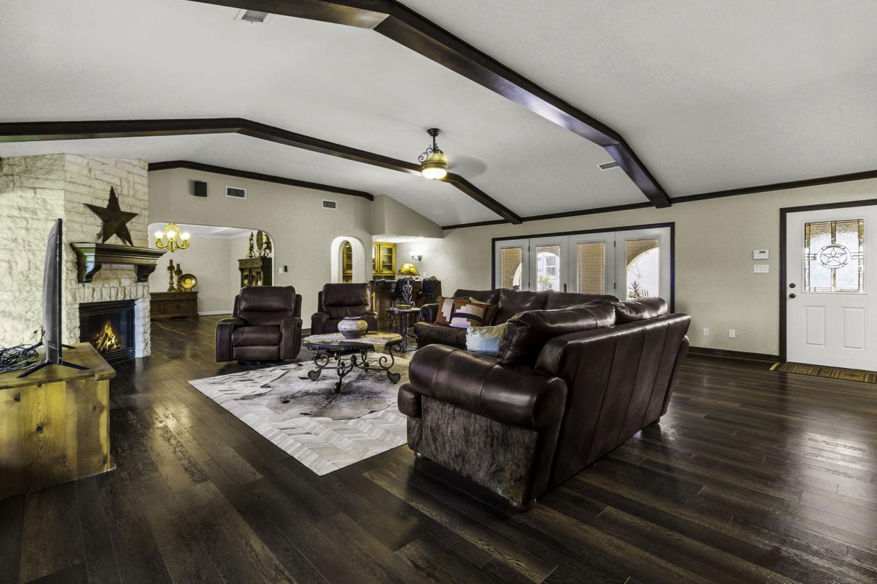 35.14± Acres | Premier Horse Property with Covered - photo 24