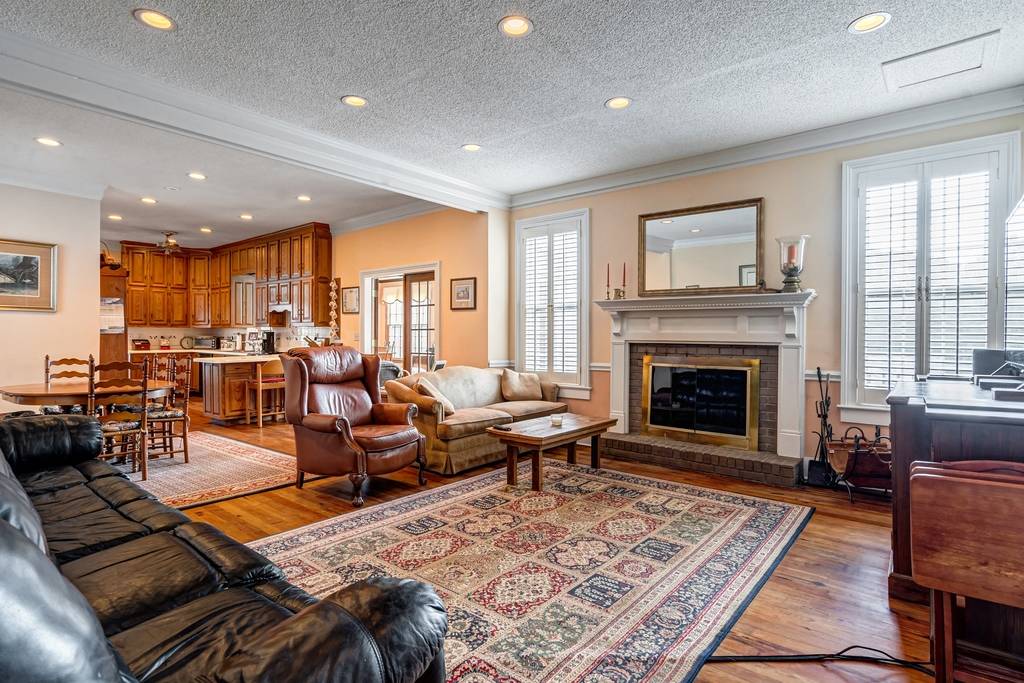 Crittenden Farms in Northeast Rayle, Wilkes County,