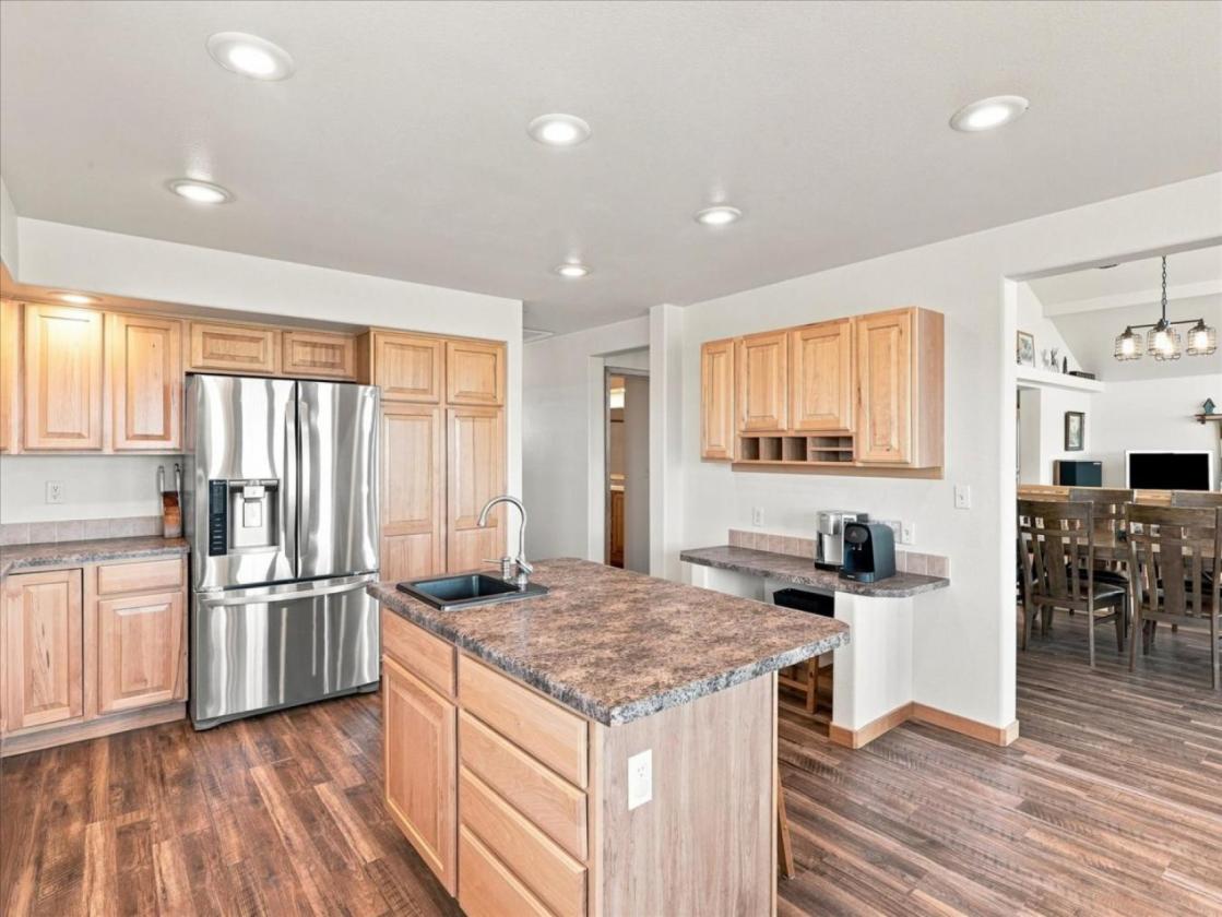 Livestock & Horse-Ready Home on 49.8+/- Acres - photo 5