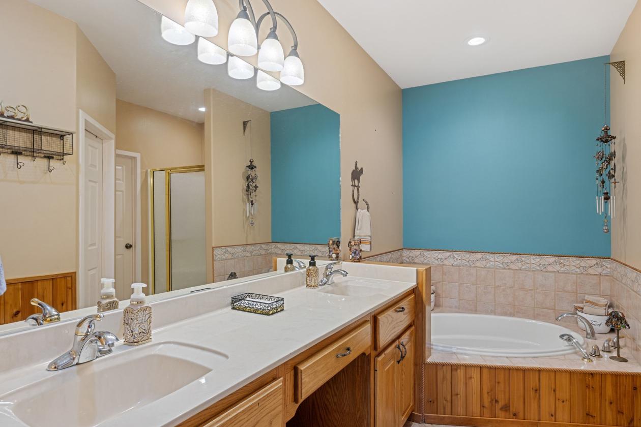 Rocking V Ranch | Turn-Key Hill Country Ranch - photo 14