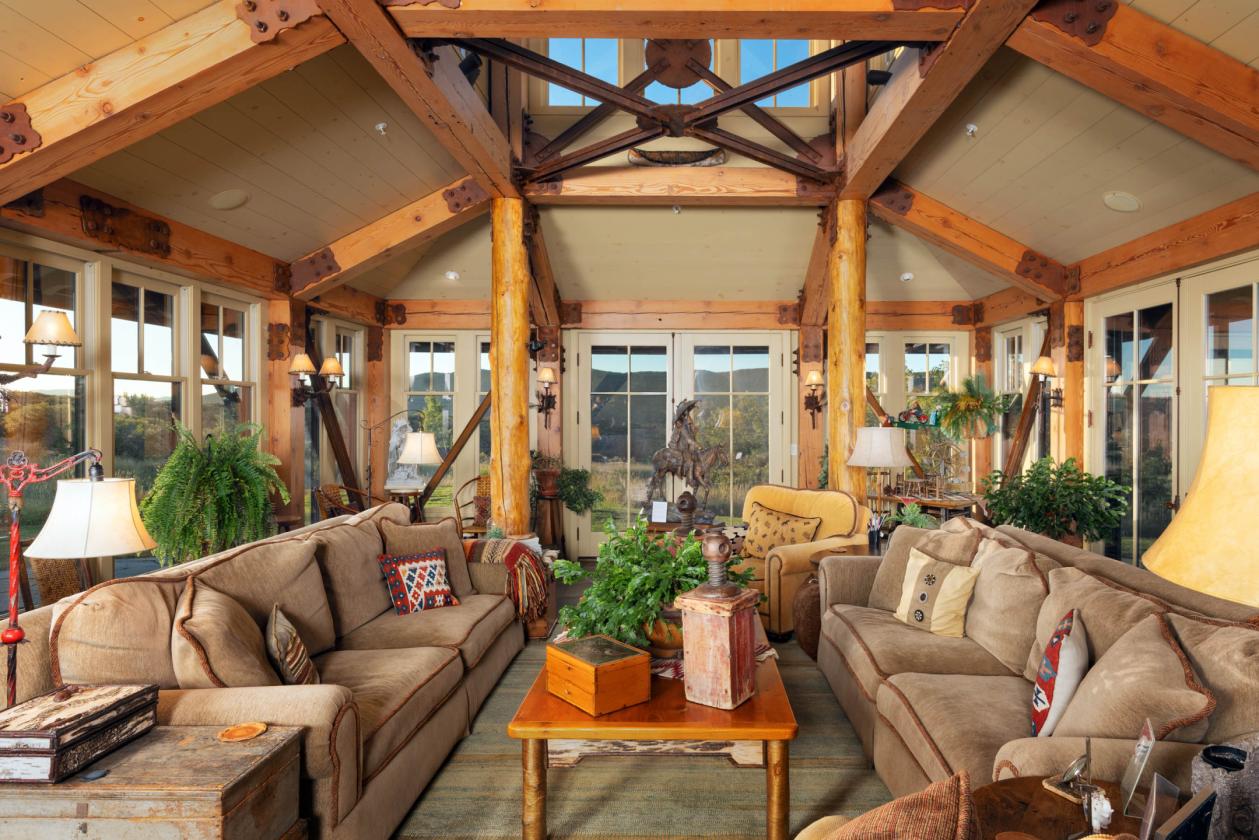 Quintessential Mountain Retreat - photo 9