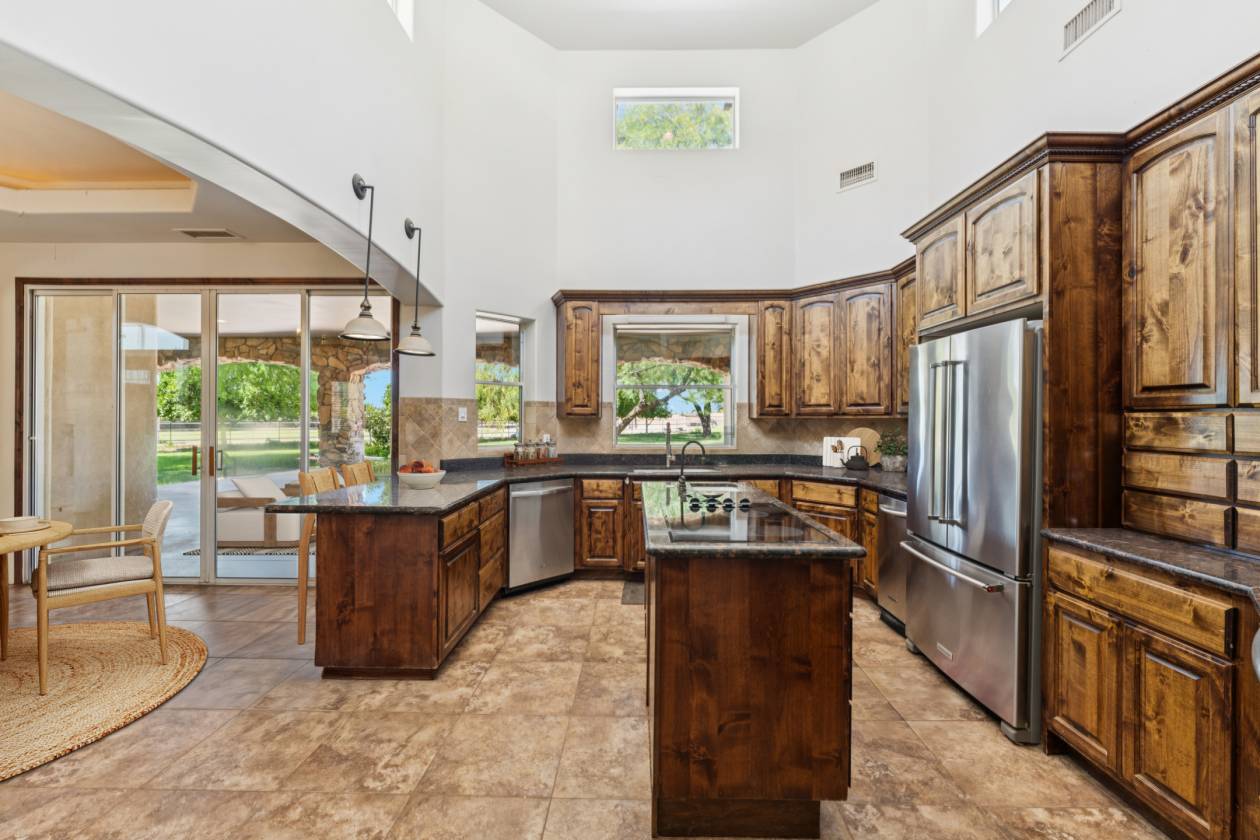 Exceptional Horse Ranch and Custom Home! - photo 12