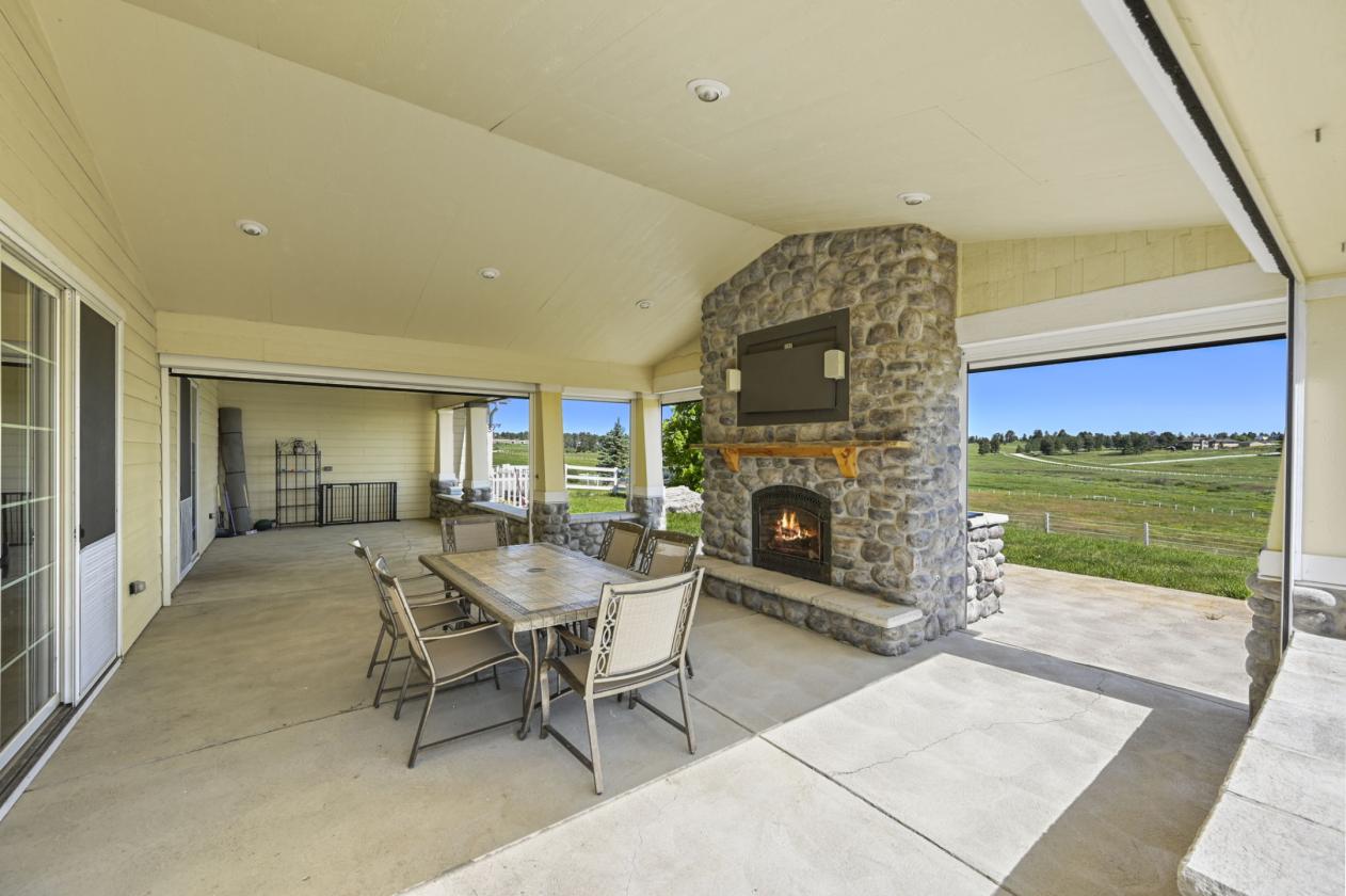 Exceptional Equestrian Estate in the heart of CO - photo 18