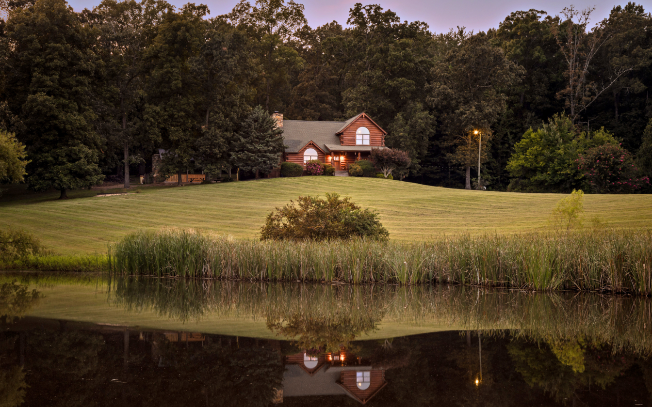Classic East TN Farm, 2 Ponds, Log Home - photo 11