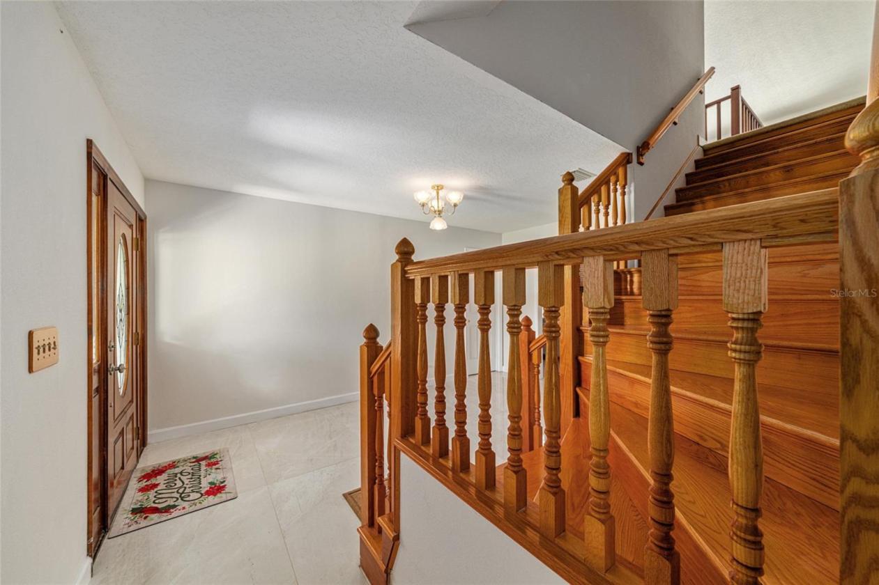 Equestrian Estate with Business Flexibility - photo 17