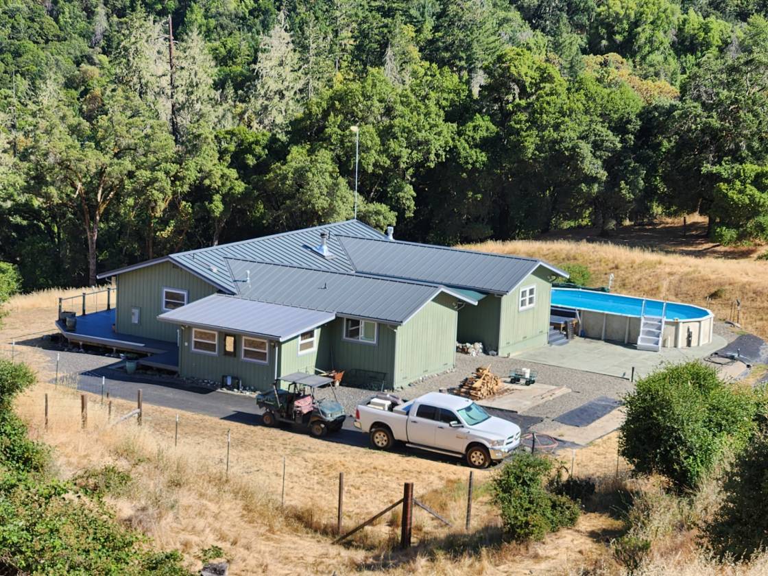 Horse Property for sale.