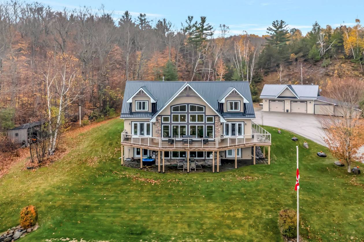 Horse Property for sale.