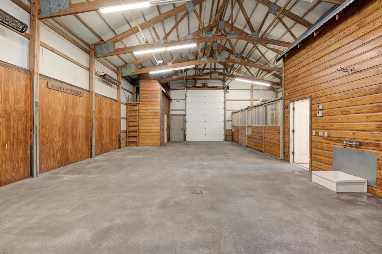 Luxury Horse Property - photo 12