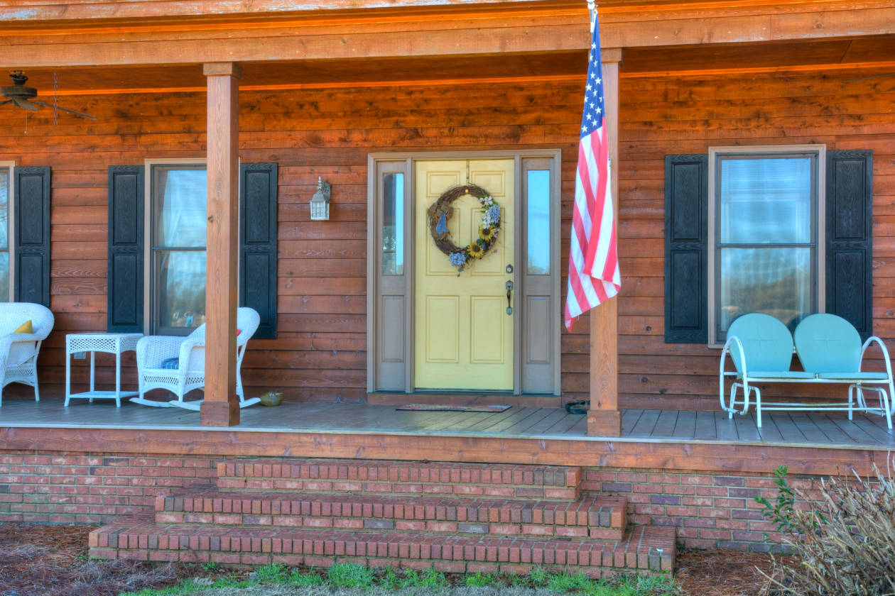 Turn Key Equestrian Estate ready for family or professional in