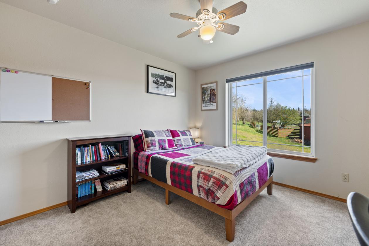 Large home & 18-acre ranch in Shelton, WA! - photo 17
