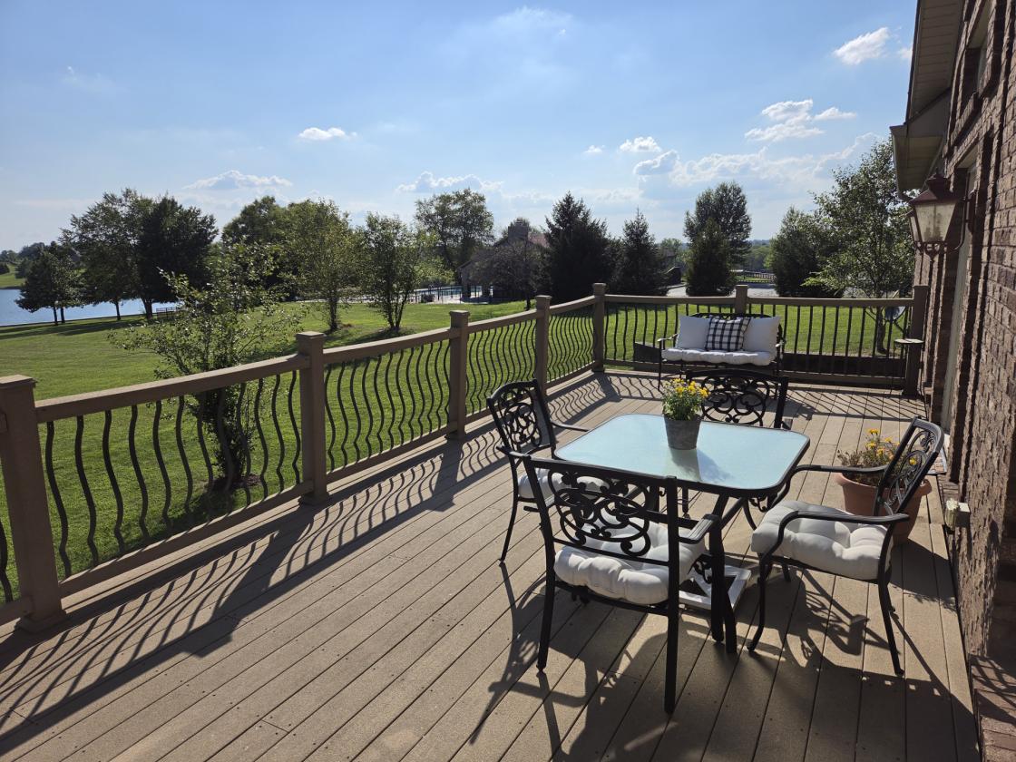LUXURY HOME IN AMAZING EQUESTRIAN COMMUNITY - photo 28