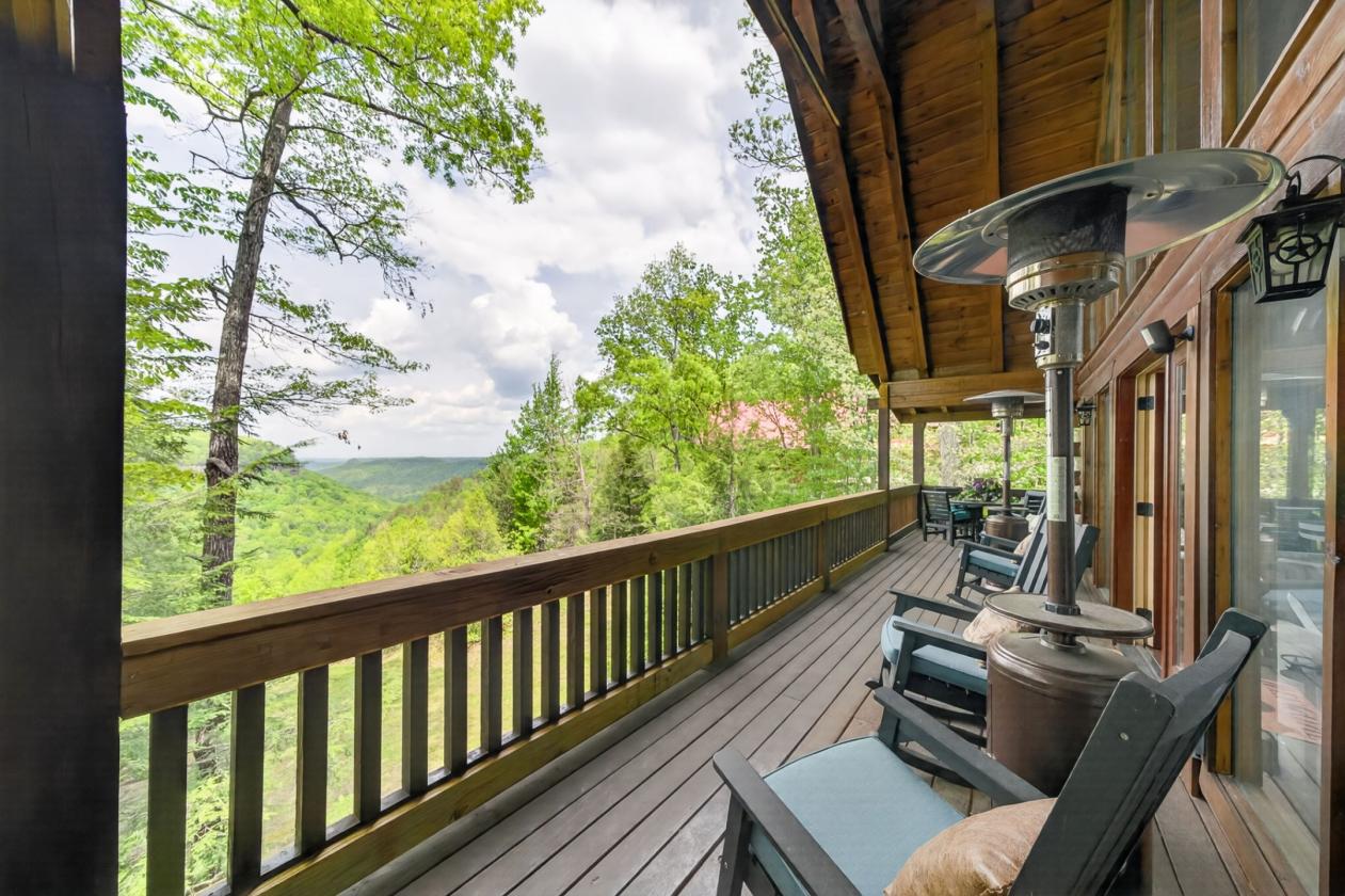 Log cabin home near Big South Fork - photo 6