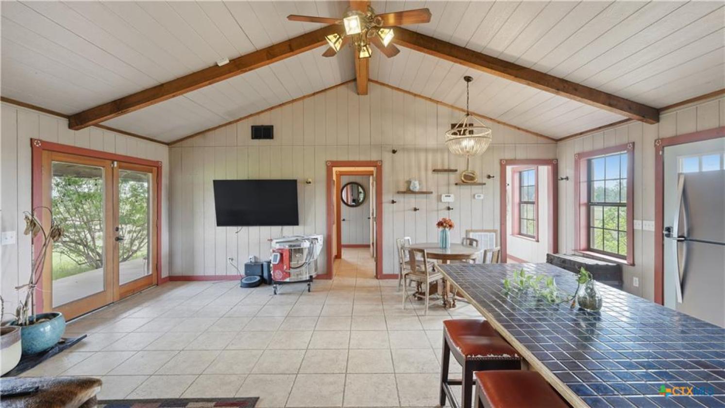White Rock Ranch Home with 4 Stalls - photo 17