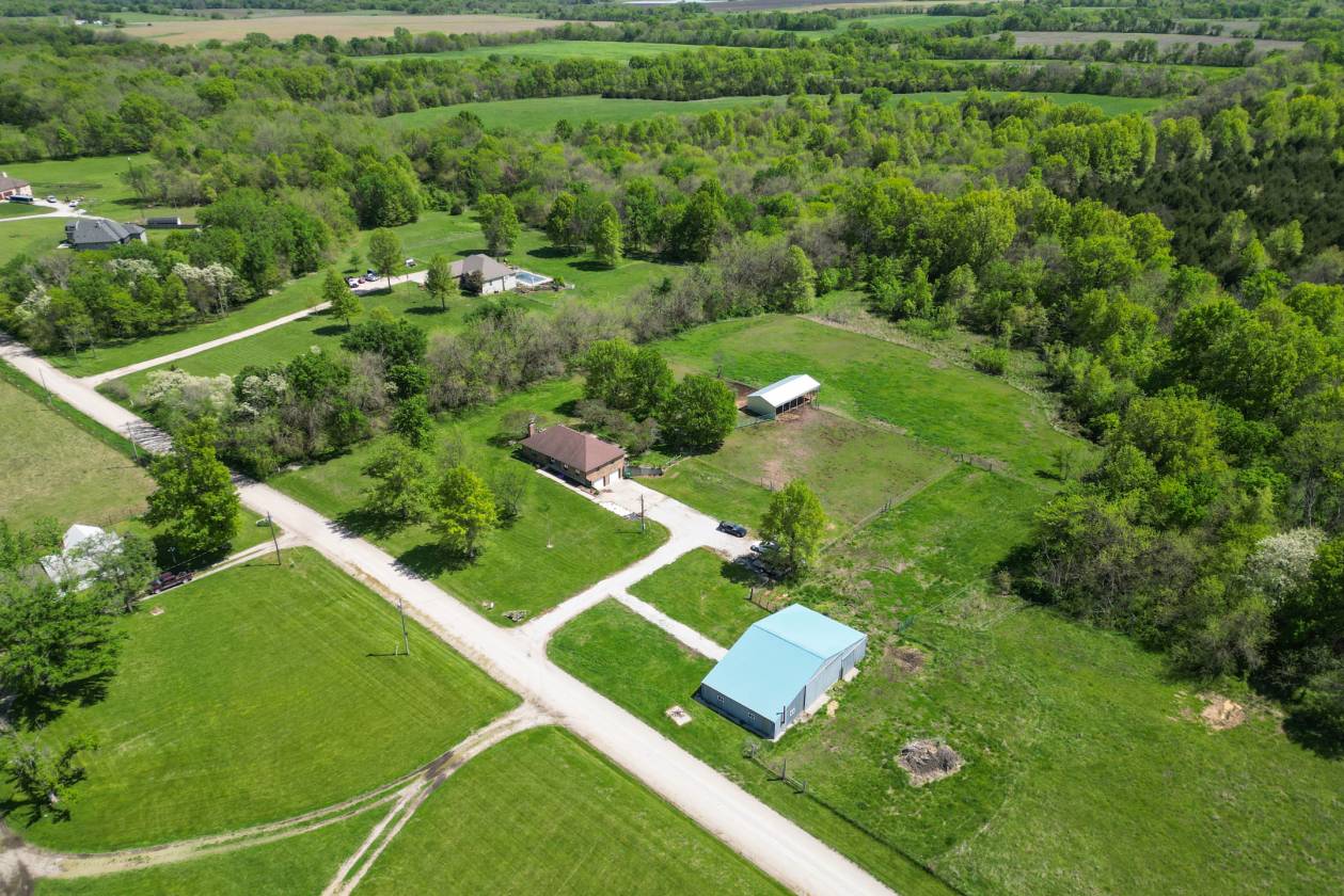 Horse Property for sale.
