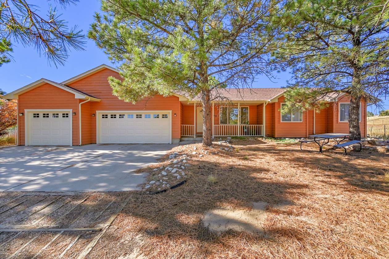 Horse Property for sale.