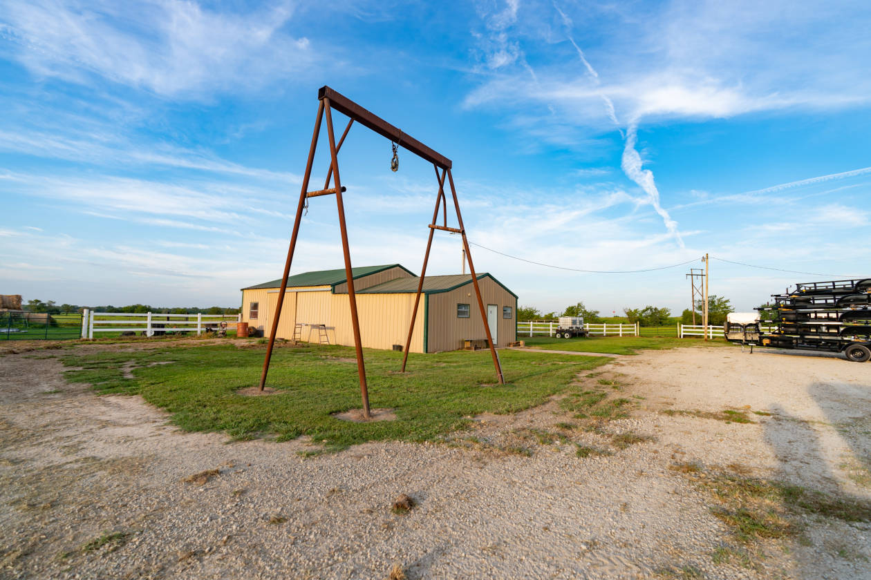 Prime Horse Property With Home And Commercial Appeal Oktaha, Muskogee