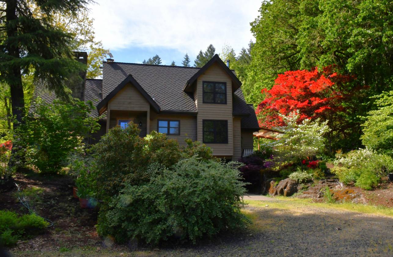 Horse Property for sale.