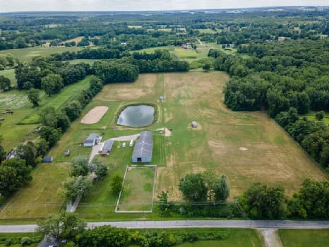 TURN KEY HORSE FARM - photo 1