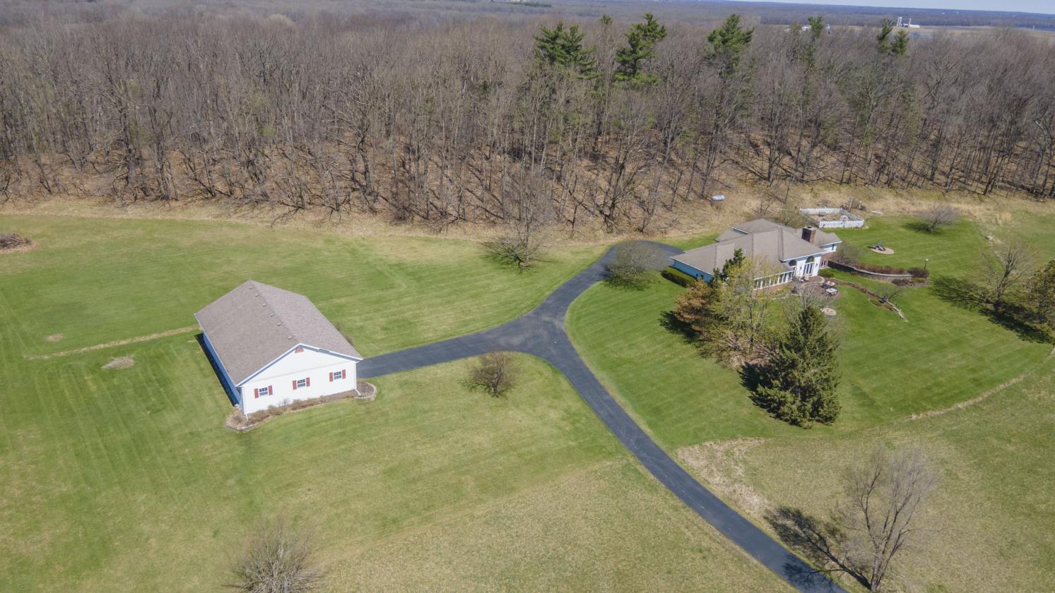 Extraordinary Equestrian Estate - Panoramic Views - photo 8