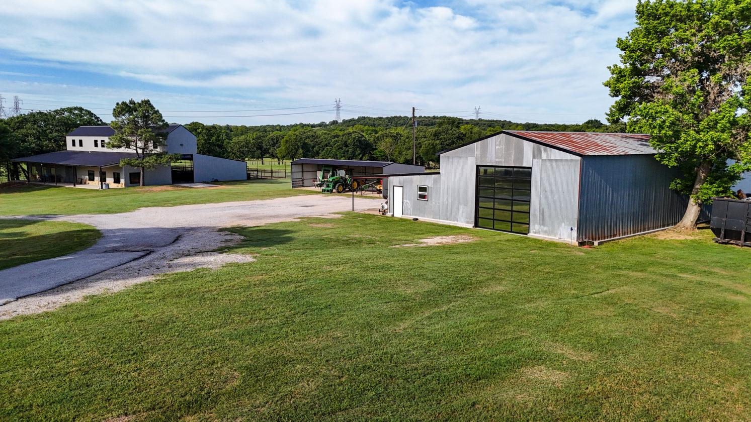 Luxury Equestrian Estate - Wise County - photo 29
