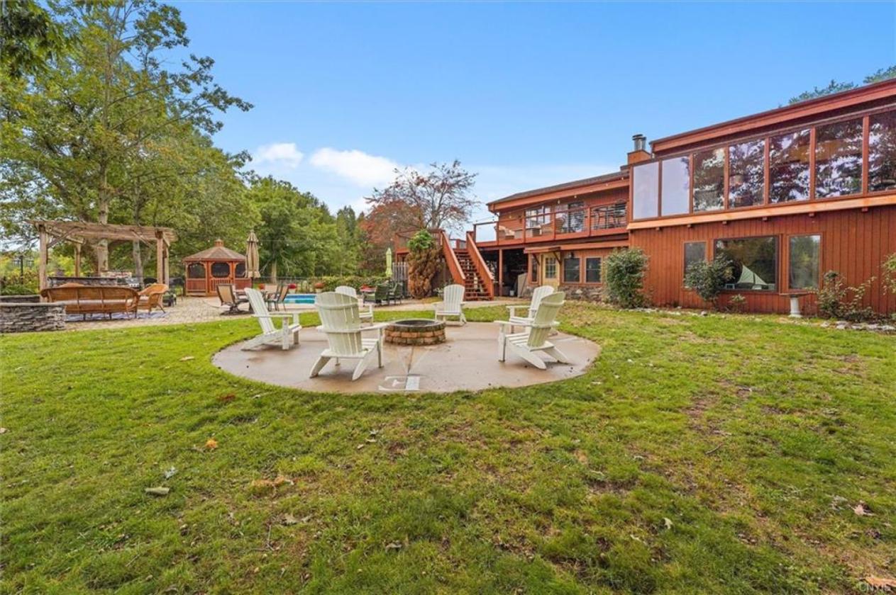 Extraordinary Seneca River Estate - photo 14