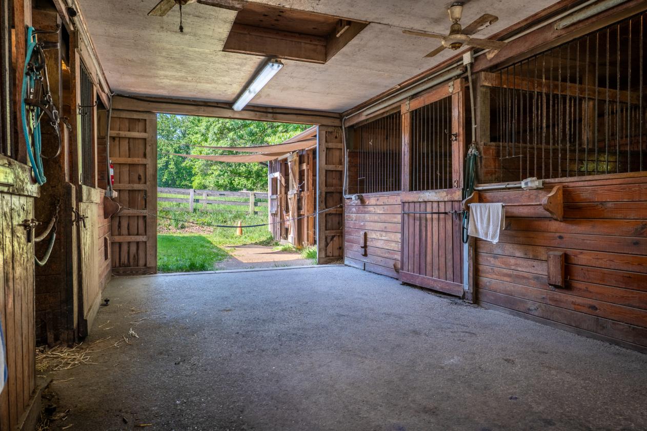 22 Plus Acre Horse Facility - photo 28