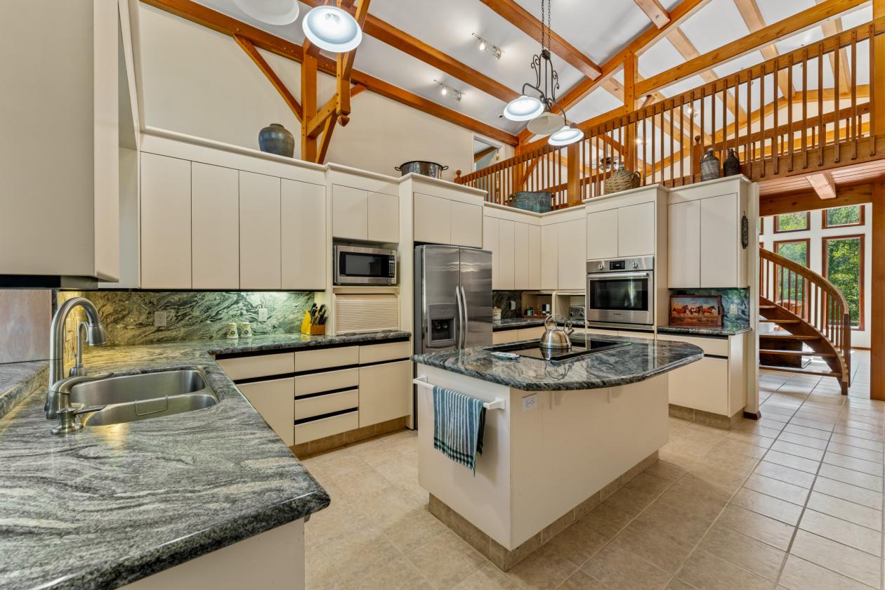 Applegate Riverfront Equestrian Property - photo 19
