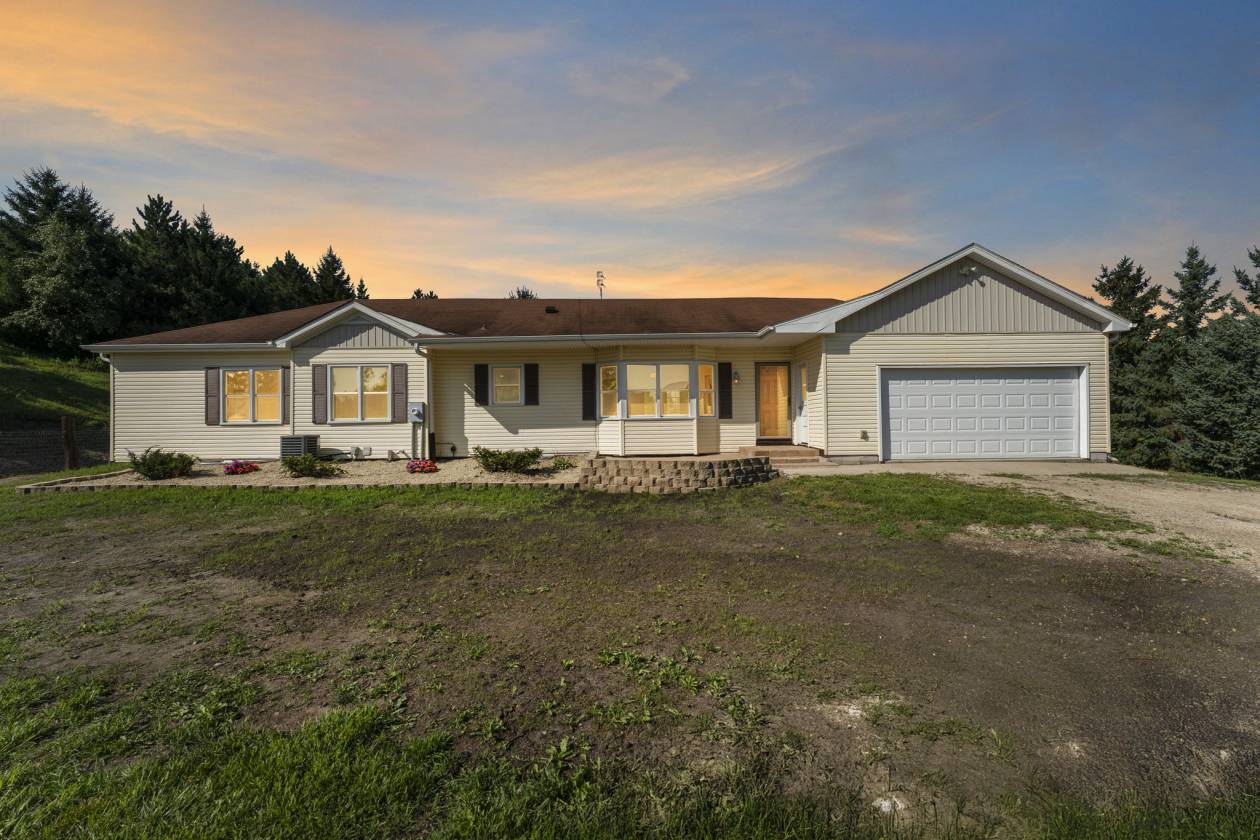 Horse Property for sale.