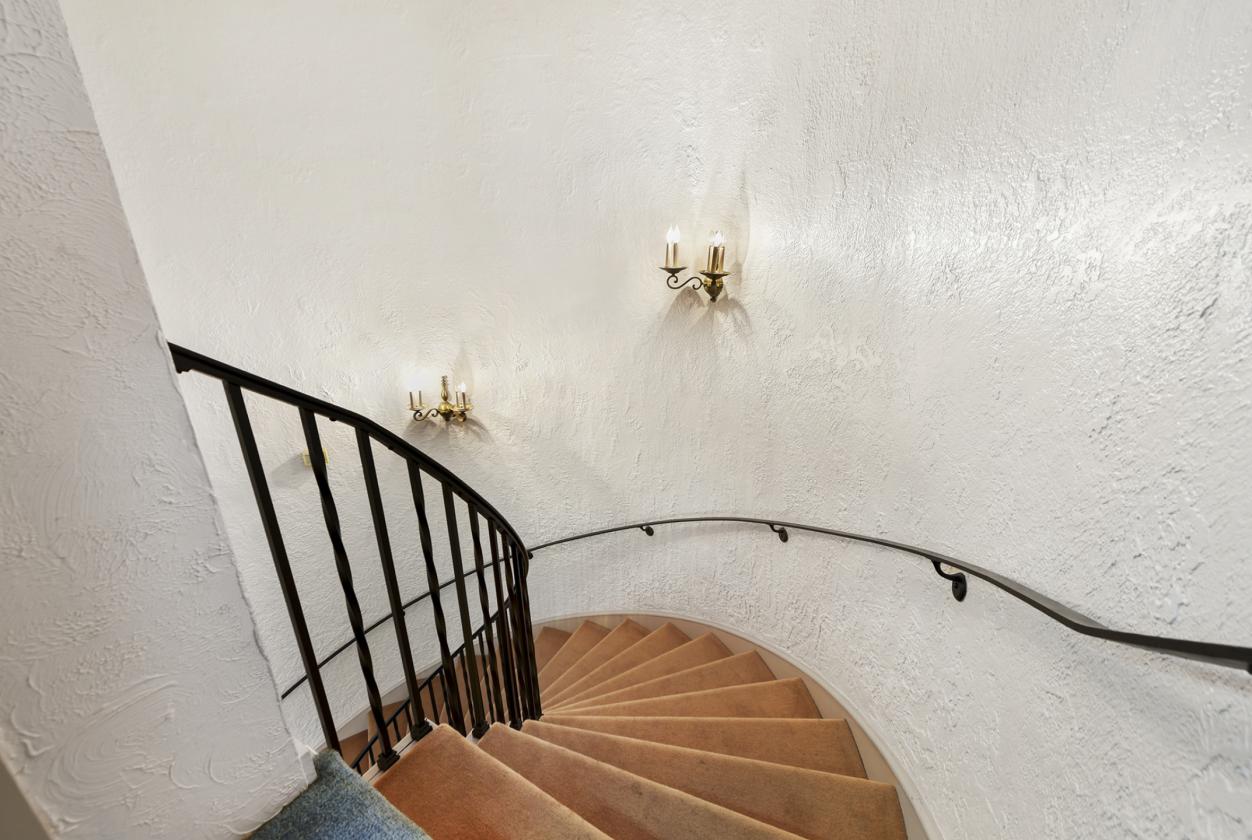 86 acres,  English Estate, Former Golf Course - photo 20