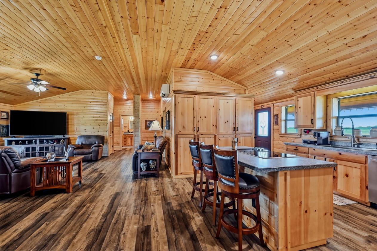Unique Ranch. Unique Owner. Move-In Ready - photo 23