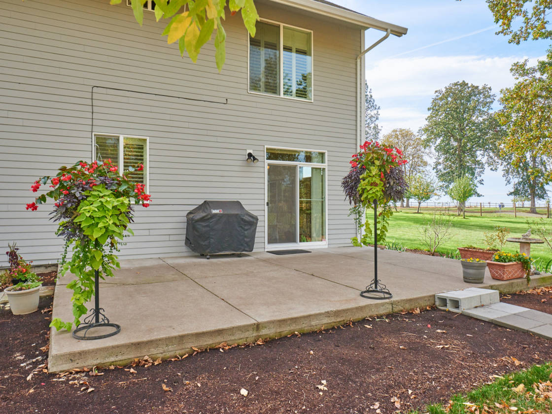 7.2 Acres Horse Property in Molalla Molalla, Clackamas County, Oregon