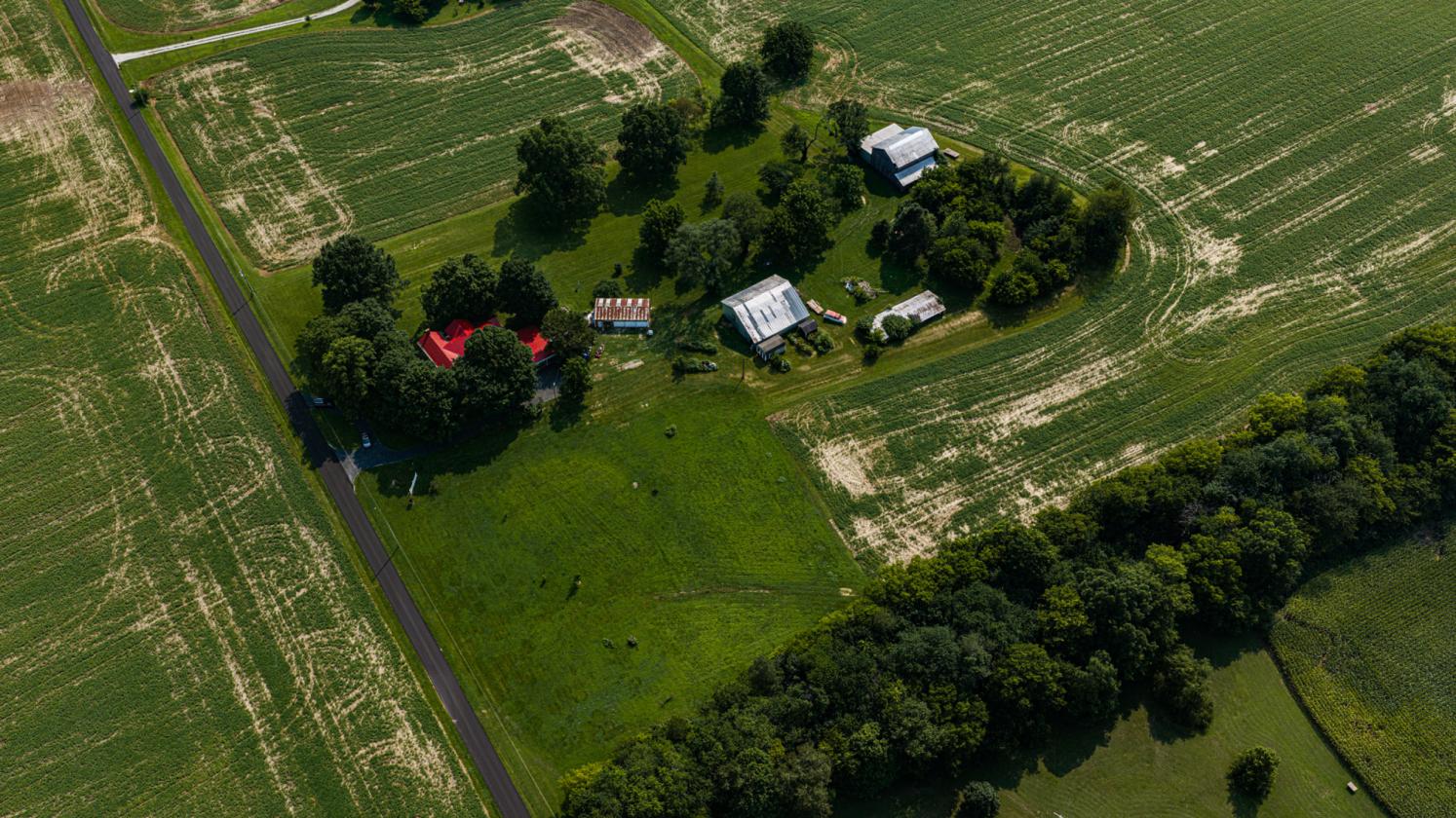GORGEOUS PROPERTY WITH 12.72 ACRES - photo 21