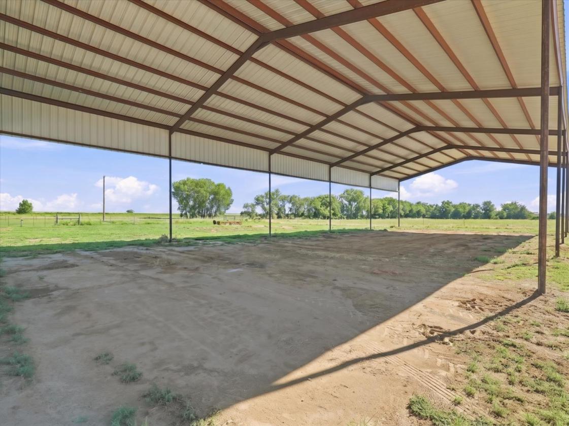 Livestock & Horse-Ready Home on 49.8+/- Acres - photo 27