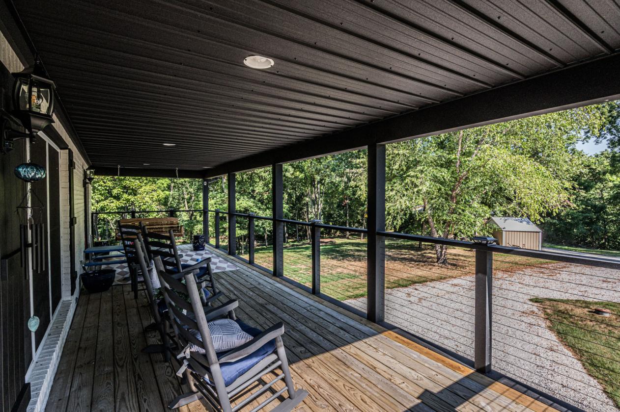 A Home Place Where Quiet Life Meets Horse Country - photo 15