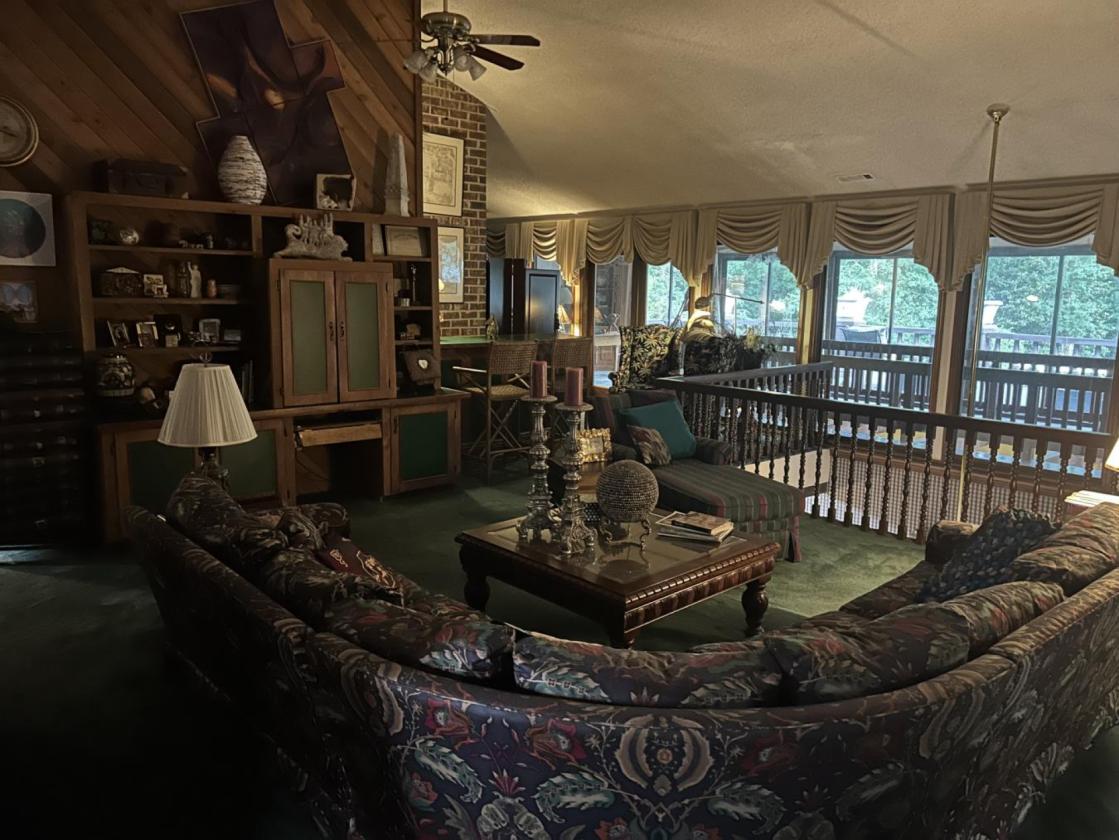 HOME, EVENT AND WEDDING VENUE AND HORSE FARM! - photo 21