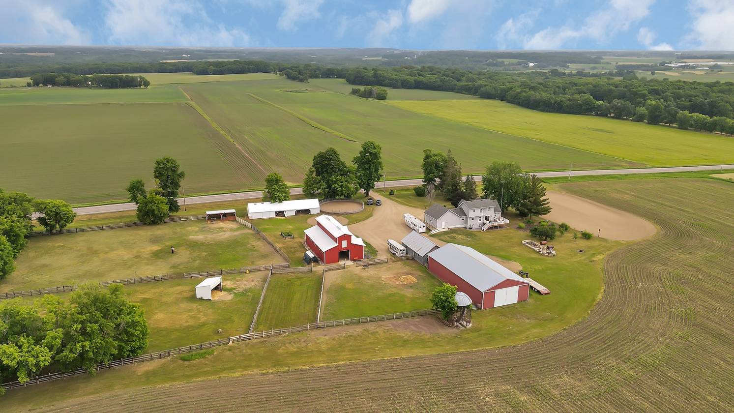 Horse Farms For Sale in MN, Horse Properties For Sale in Minnesota