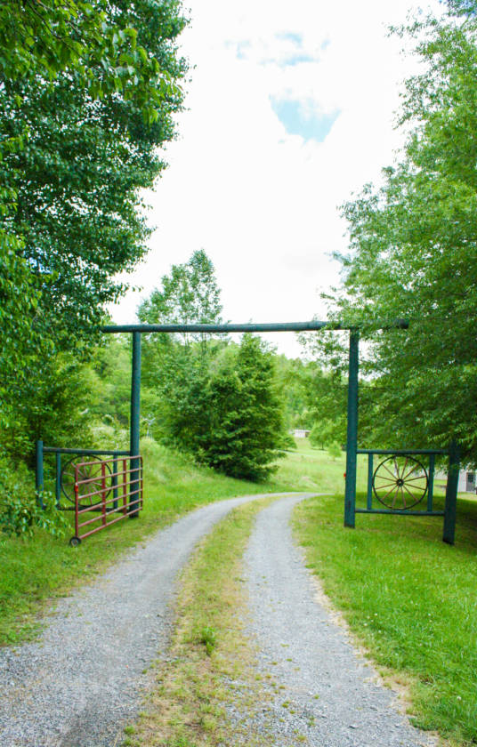 Little River Farm with turn key horse stables, and river... Pisgah