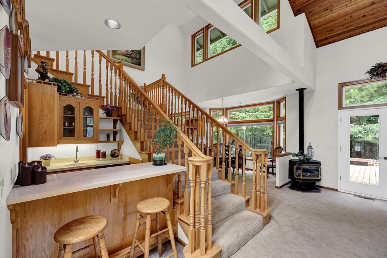 73+acre Estate a rare blend of amenities! - photo 4