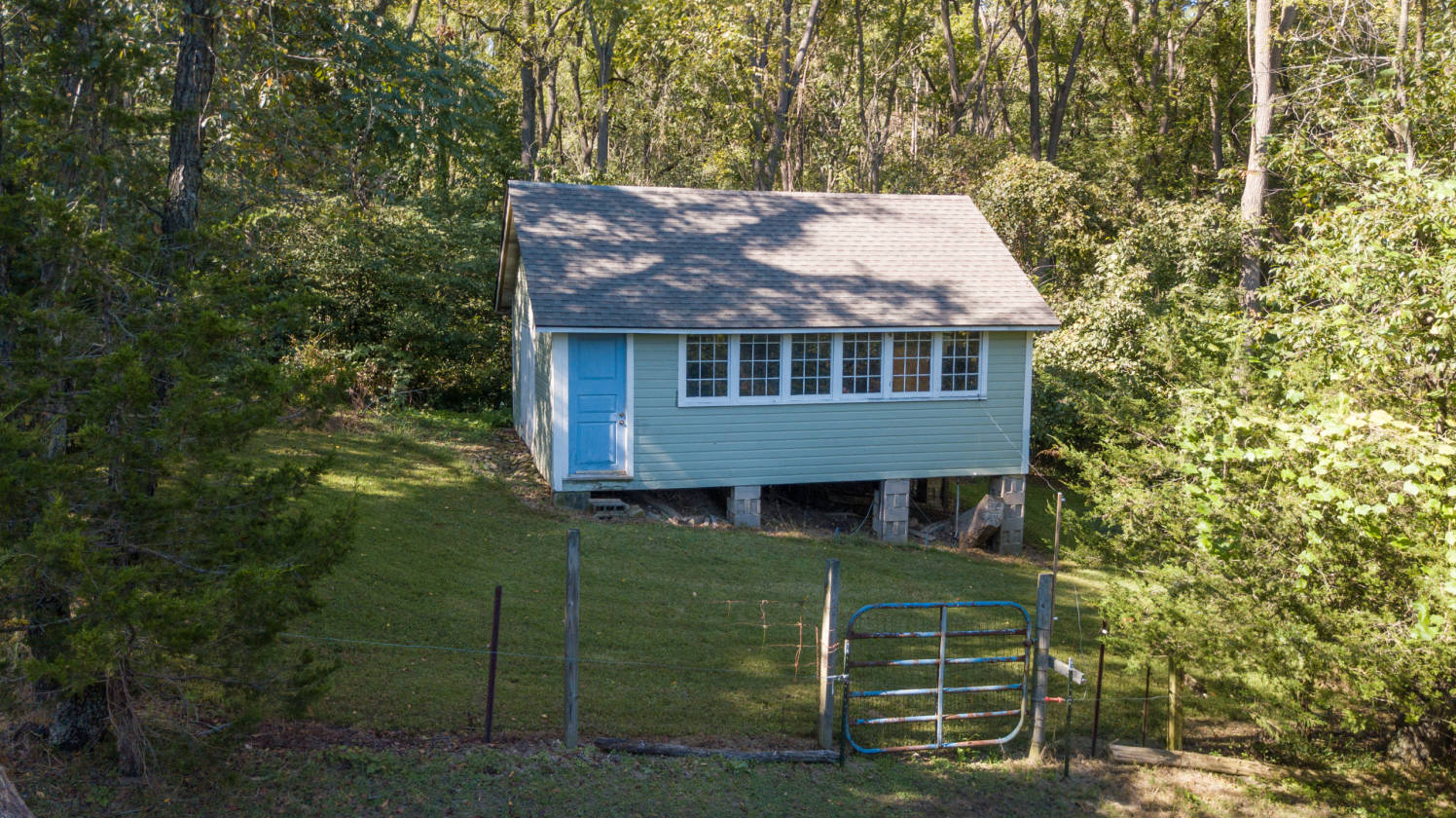 Truly a Park Like Setting! Asbury, Warren County, New Jersey
