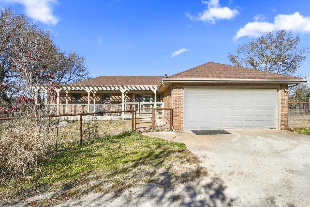 Equestrian Dream Property ! - photo 20