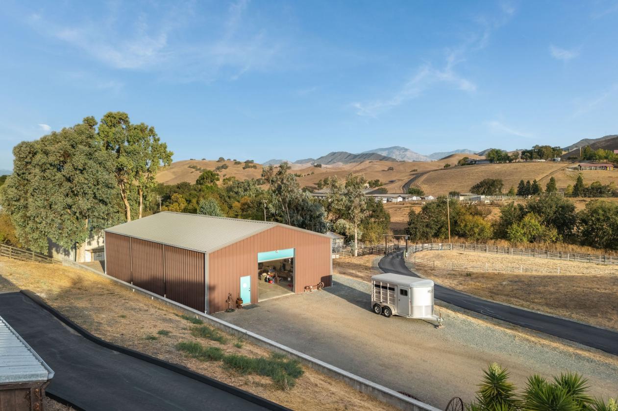 6.17-Acre Equestrian Retreat with Custom Shop - photo 3