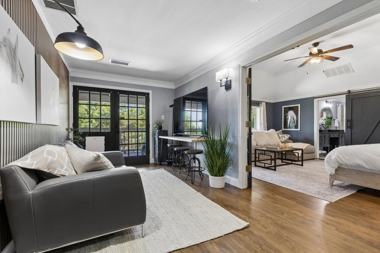 where refined luxury meets relaxed living - photo 29
