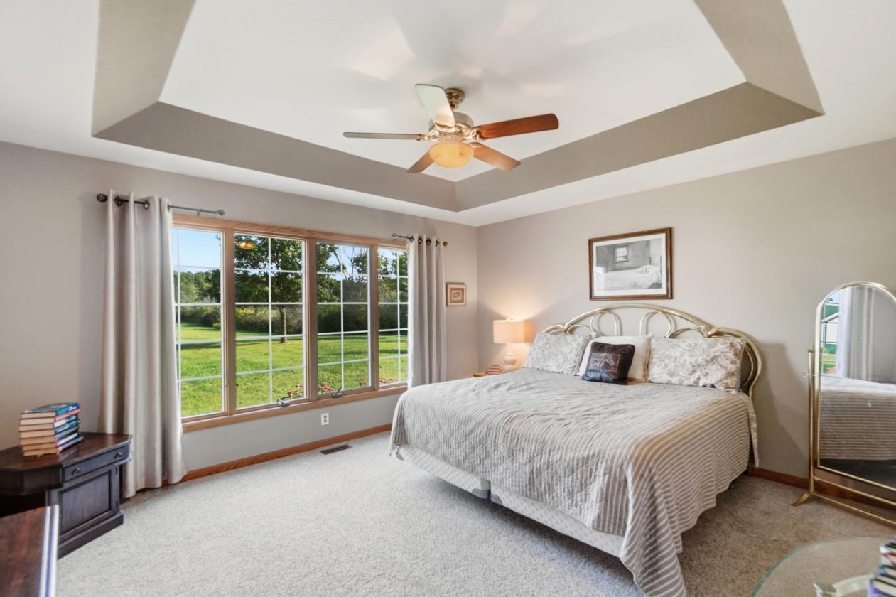 EQUESTRIAN RETREAT ON 10 ACRES - photo 14