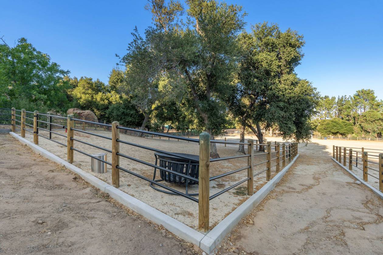 Serene 8-Acre Equestrian Retreat - photo 13