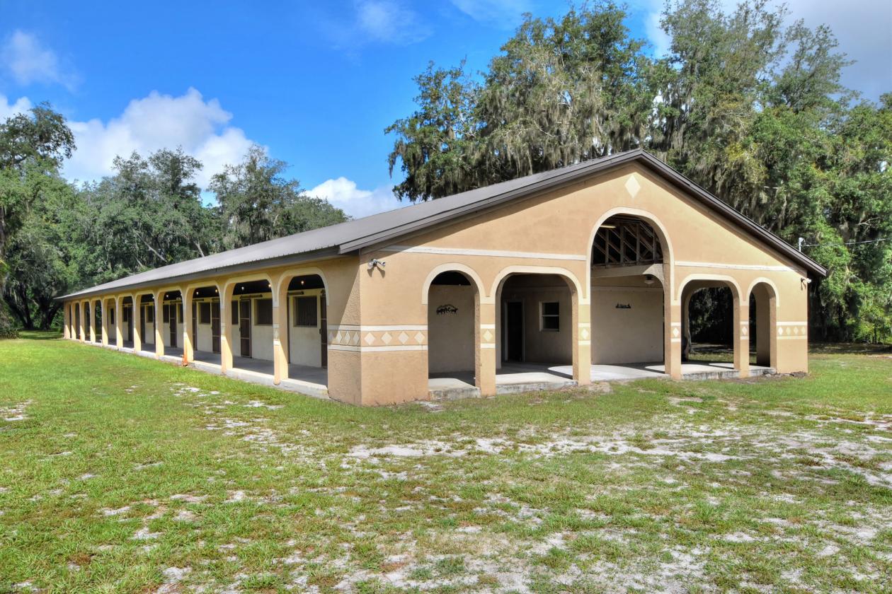 A Truly Private Horse-Lover’s Dream! - photo 3