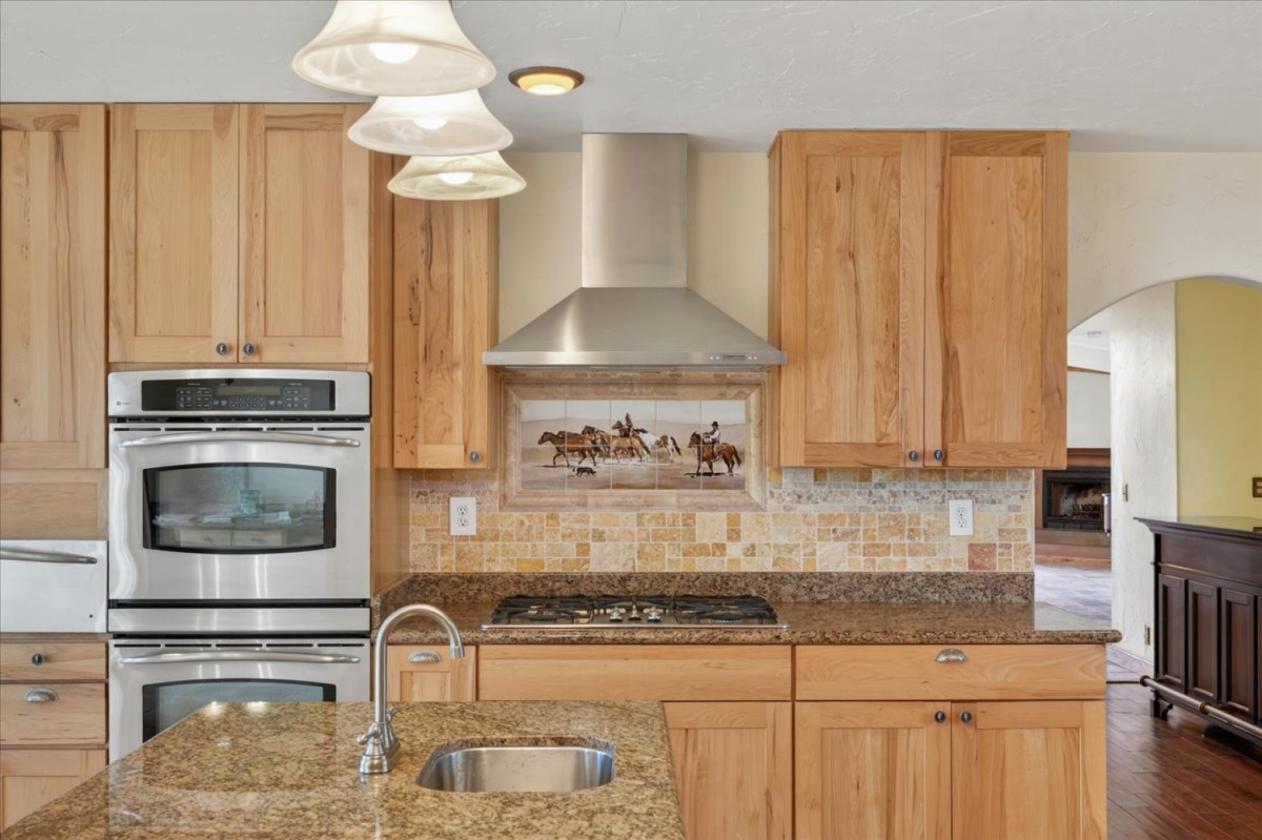 Spectacular horse property with ocean views! - photo 21