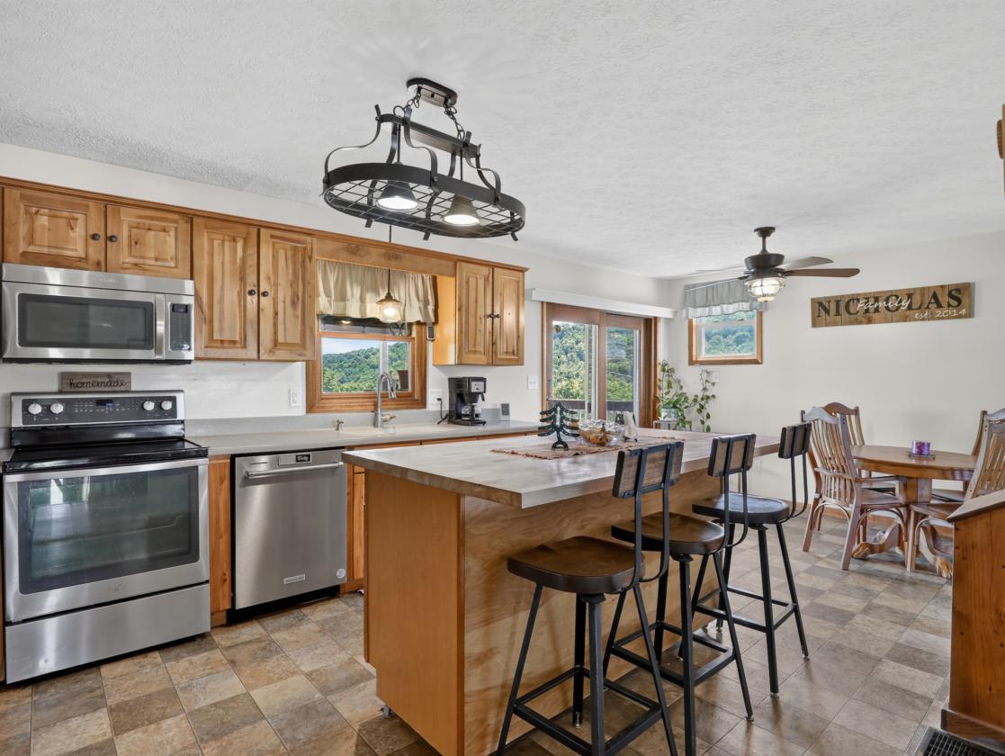 Premier Horse Property & Event Venue - photo 24